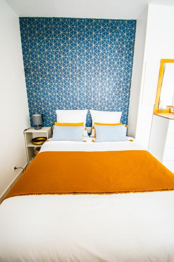 Studio Charmant Cergy Le Haut Au Pied De La Gare ! Parking Prive ! Apartment Ngoại thất bức ảnh